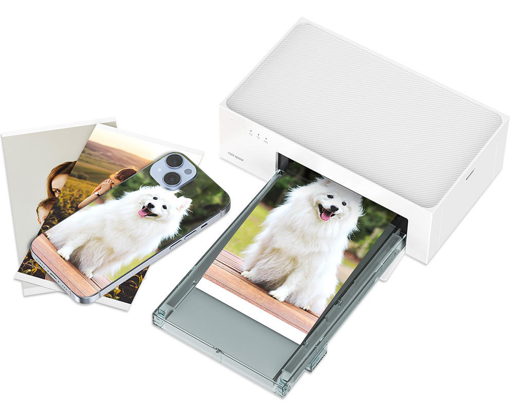 Screen protector cutting machine